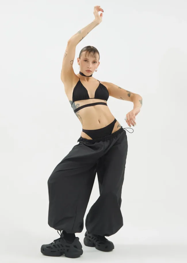 Кльош-штани чорні з сітки – Black Candy для танців (Copy) (Copy) - 2 1 scaled