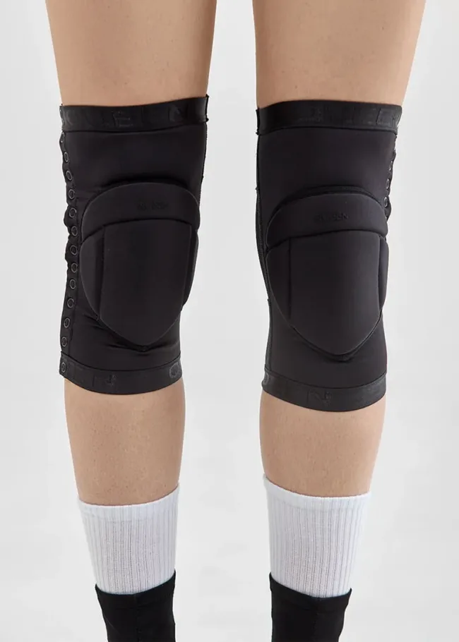 736 – Knee Pads with Mesh – HIGH MATTER – Black 4 Knee Pads with Mesh – HIGH MATTER – Black 4 - 736